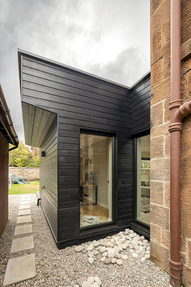 Black clad extension